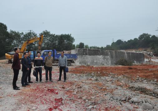 长沙市精神病老王论坛
梅花分院新精神病人康复大楼开始建设