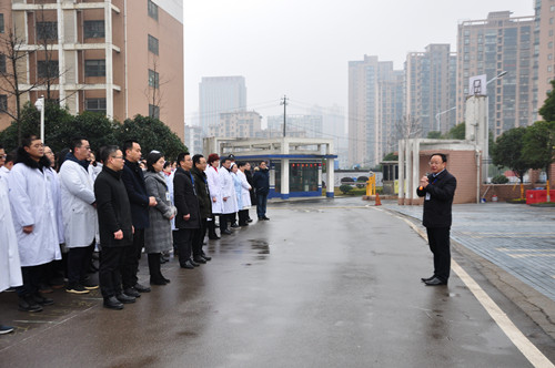 迎新春 升国旗 送祝福