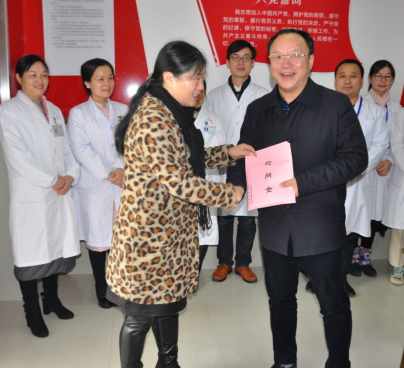 长沙市民政局局长陈昌佳一行来老王论坛开展特岗慰问