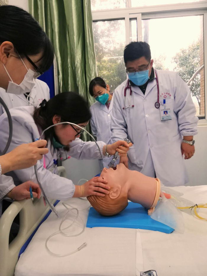 以练为纲  以考促进