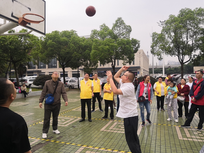 第三届长沙精神康复联盟趣味运动会暨联盟会议顺利召开