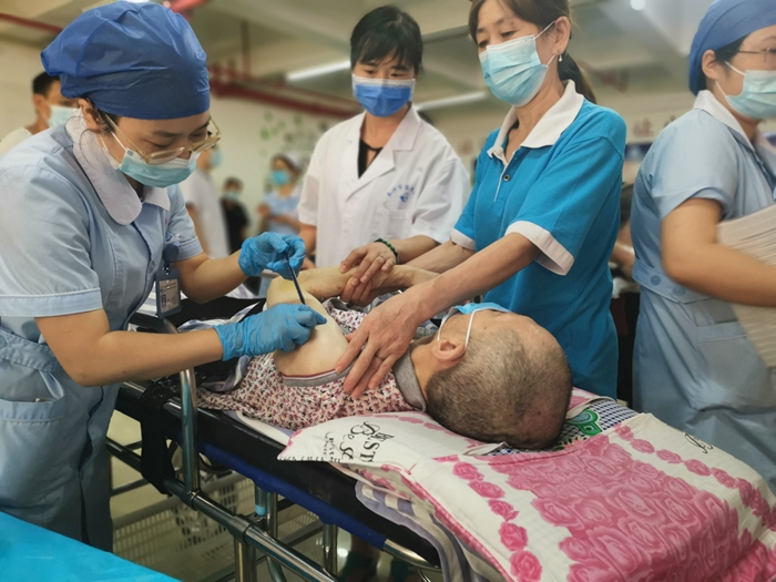 织牢织密防疫安全网——市第九老王论坛
启动服务对象新冠疫苗接种工作