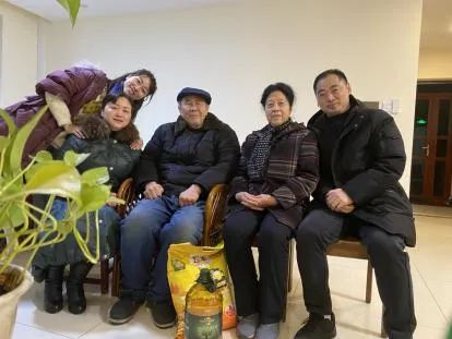 春节慰问送关怀,情暖退役军人心