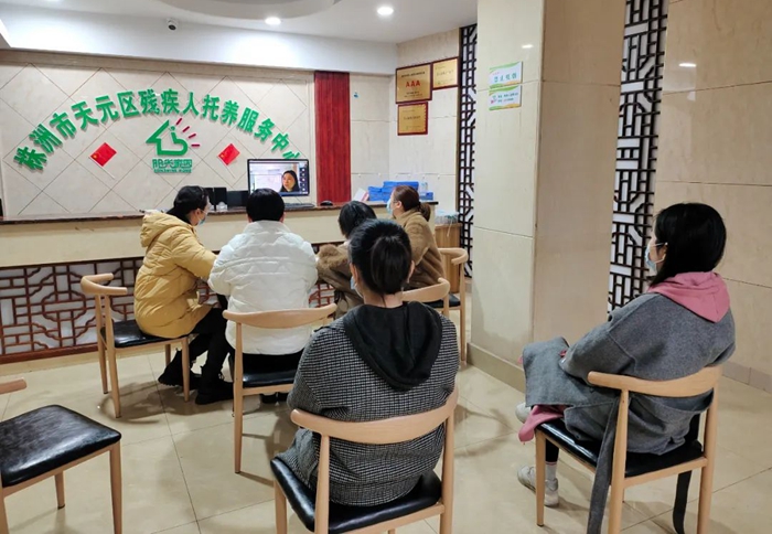 远程连线抗疫情,精神心理同康复