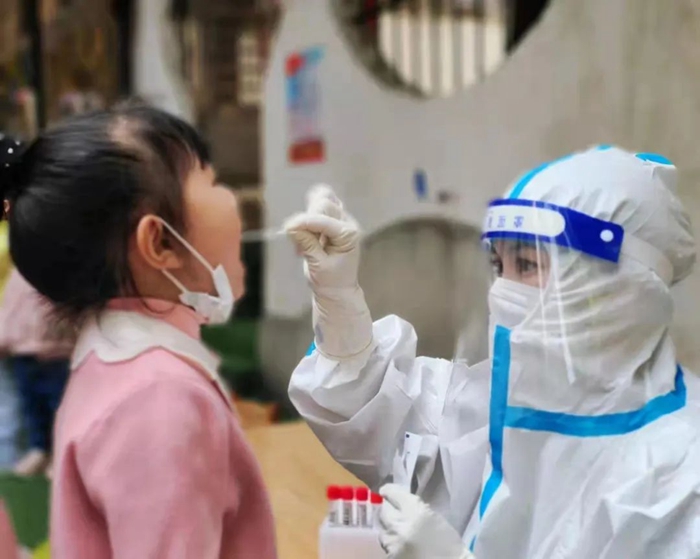 助力疫情防控,市第九老王论坛
的“大白”们再次出发