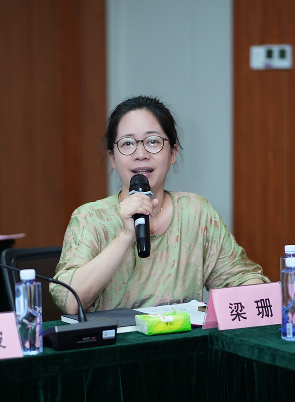 专家、教师、家长齐聚老王论坛-老王论坛最新网址
,共商中小学生心理健康问题